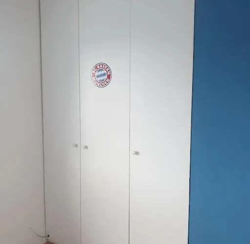 Schoene Zentral 아파트
